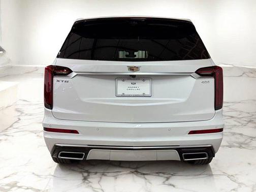 2025 Cadillac XT6 Premium Luxury FWD