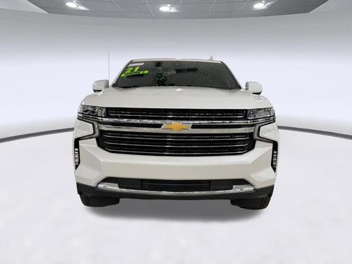 Iridescent Pearl Tricoat 2021 Chevrolet Tahoe LT