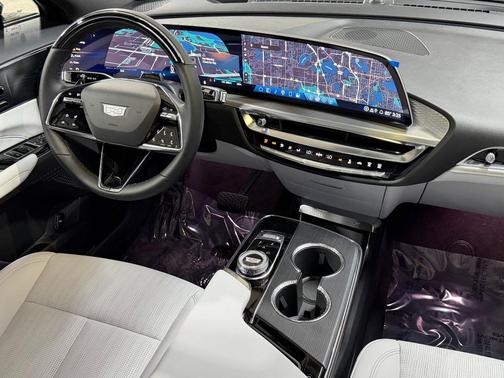 Vibrant White Tricoat 2026 Cadillac LYRIQ Sport