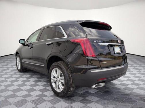 Stellar Black Metallic 2026 Cadillac XT5 Luxury