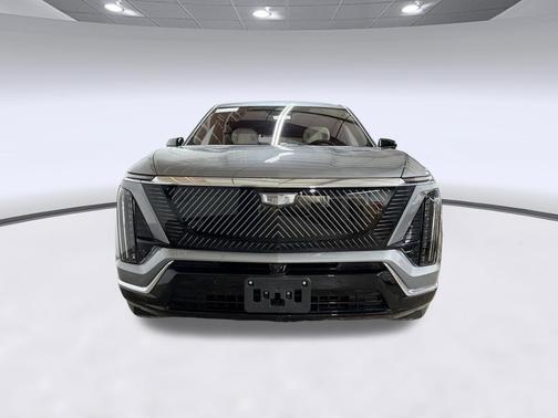Argent Silver Metallic 2026 Cadillac VISTIQ Luxury