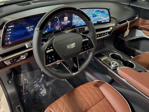 Cashmere 2027 Cadillac LYRIQ Signature Sport