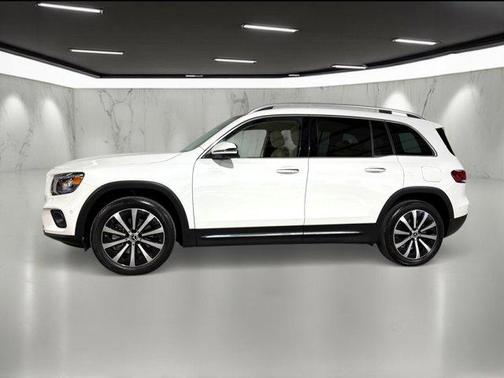 2022 Mercedes-Benz GLB 250 Base