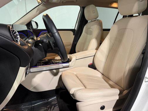 2022 Mercedes-Benz GLB 250 Base