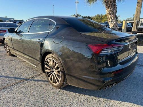 2022 Maserati Quattroporte Modena