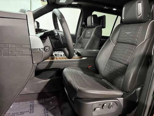 2026 Cadillac Escalade Sport Platinum