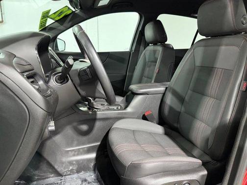 2022 Chevrolet Equinox FWD RS