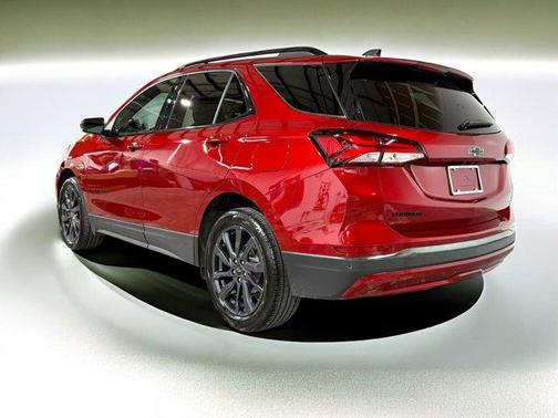 2022 Chevrolet Equinox FWD RS