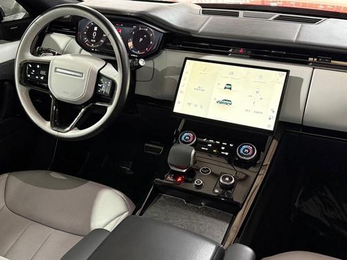2023 Land Rover Range Rover Sport SE