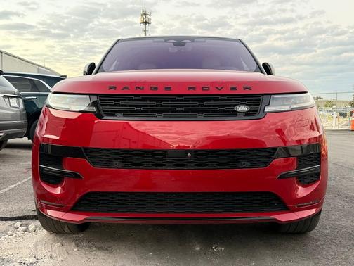 2023 Land Rover Range Rover Sport SE