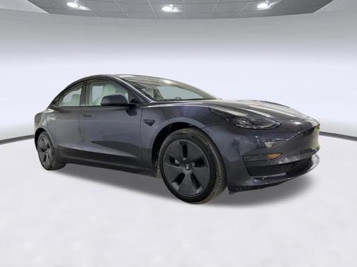 Gray 2023 Tesla Model 3 Standard Range