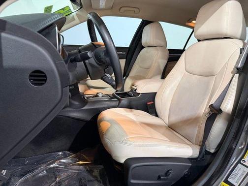 Granite Crystal Metallic Clearcoat 2015 Chrysler 300 Limited