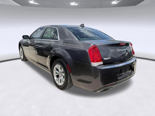 Granite Crystal Metallic Clearcoat 2015 Chrysler 300 Limited