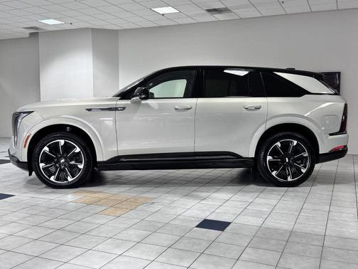 2025 Cadillac Escalade Sport