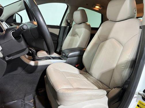 2015 Cadillac SRX Base