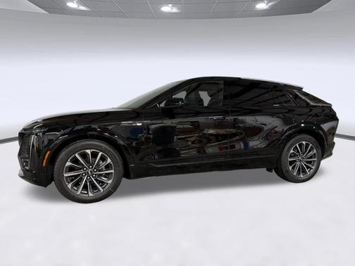 Stellar Black Metallic 2027 Cadillac LYRIQ Sport