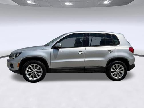 2014 Volkswagen Tiguan Auto SE