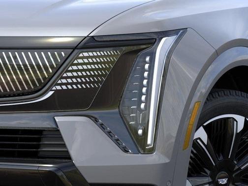 Luna Metallic 2026 Cadillac Escalade IQ Sport