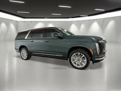 2025 Cadillac Escalade ESV Premium Luxury
