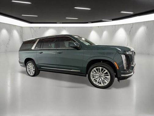 2025 Cadillac Escalade ESV Premium Luxury