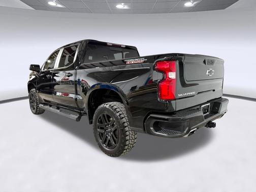 Black 2021 Chevrolet Silverado 1500 LT Trail Boss
