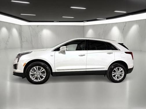 2025 Cadillac XT5 Luxury