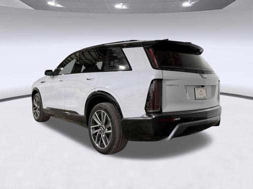 Vibrant White Tricoat 2026 Cadillac VISTIQ Sport