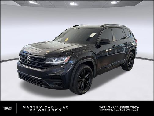 Deep Black Pearl 2023 Volkswagen Atlas 3.6L SEL