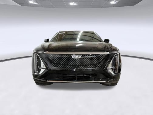 Stellar Black Metallic 2024 Cadillac LYRIQ Luxury