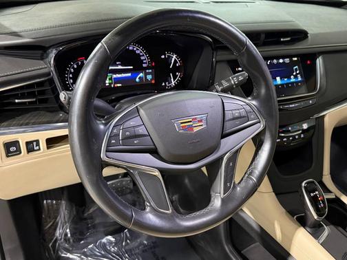 2019 Cadillac XT5 Base