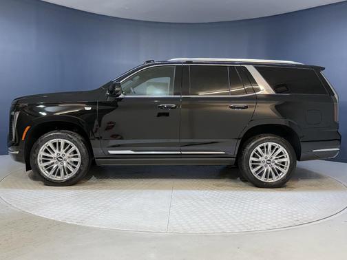 2025 Cadillac Escalade Premium Luxury