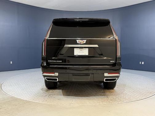 2025 Cadillac Escalade Premium Luxury