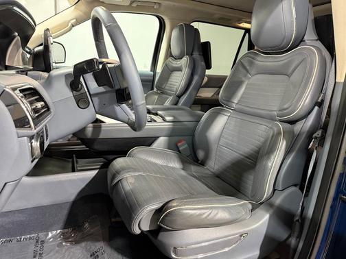 2018 Lincoln Navigator L Black Label