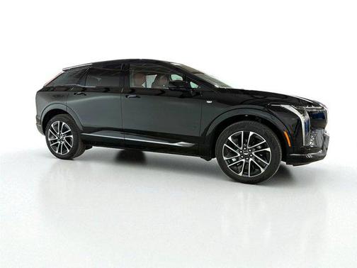 2025 Cadillac OPTIQ Sport 2 AWD