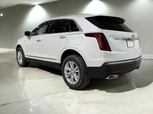 2025 Cadillac XT5 Luxury