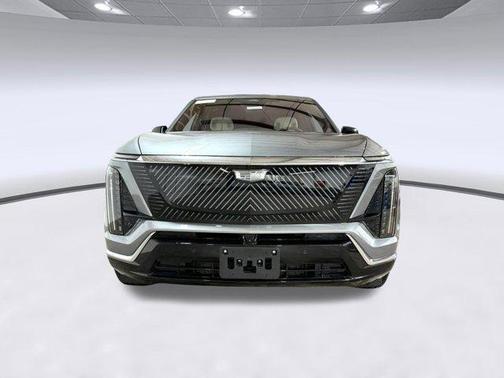 Argent Silver Metallic 2026 Cadillac VISTIQ Luxury