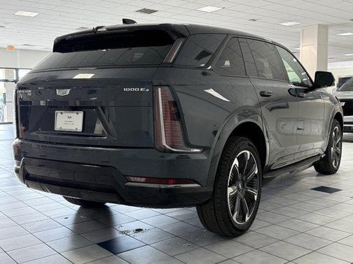 2025 Cadillac Escalade Sport