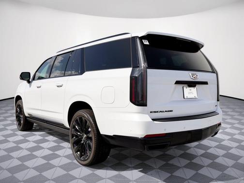 Vibrant White Tricoat 2026 Cadillac Escalade ESV Sport Platinum