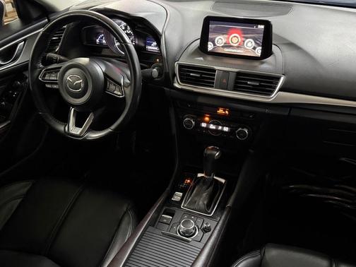 Sonic Silver Metallic 2018 Mazda Mazda3 Touring