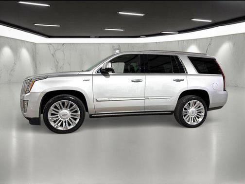 2020 Cadillac Escalade Platinum