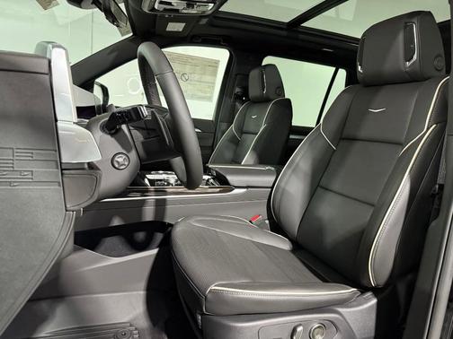 2025 Cadillac Escalade Premium Luxury