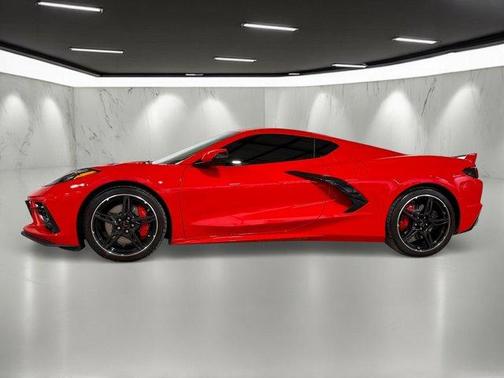2021 Chevrolet Corvette Stingray w/2LT