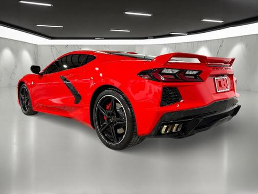 2021 Chevrolet Corvette Stingray w/2LT