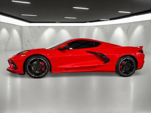 2021 Chevrolet Corvette Stingray w/2LT