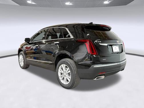 Stellar Black Metallic 2026 Cadillac XT5 Luxury