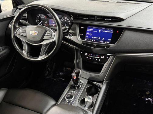 2021 Cadillac XT5 Luxury