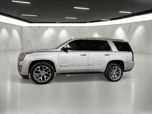 2016 Cadillac Escalade Standard