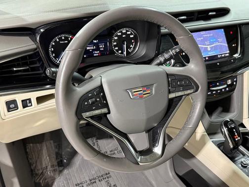 2021 Cadillac XT6 Premium Luxury FWD