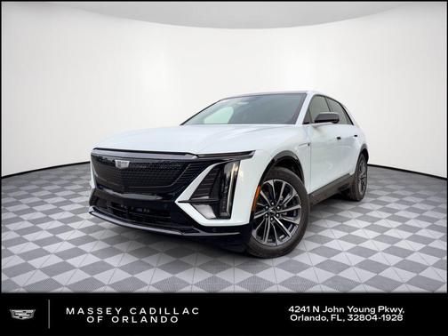 Vibrant White Tricoat 2027 Cadillac LYRIQ Sport