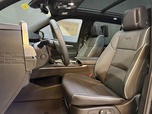 2025 Cadillac Escalade ESV Premium Luxury